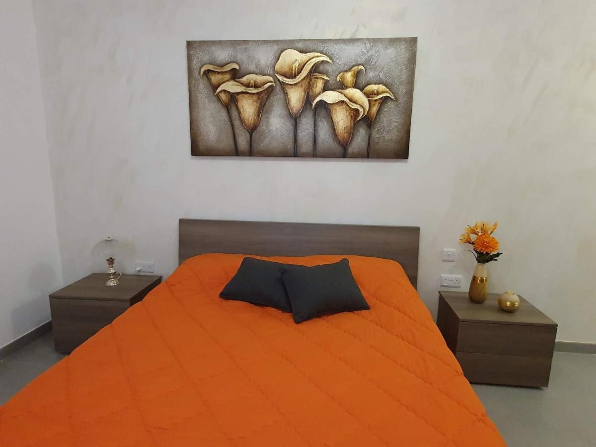 Sunset Holiday Apartment With Communal Pool + Views Ghajn Melel Exterior foto