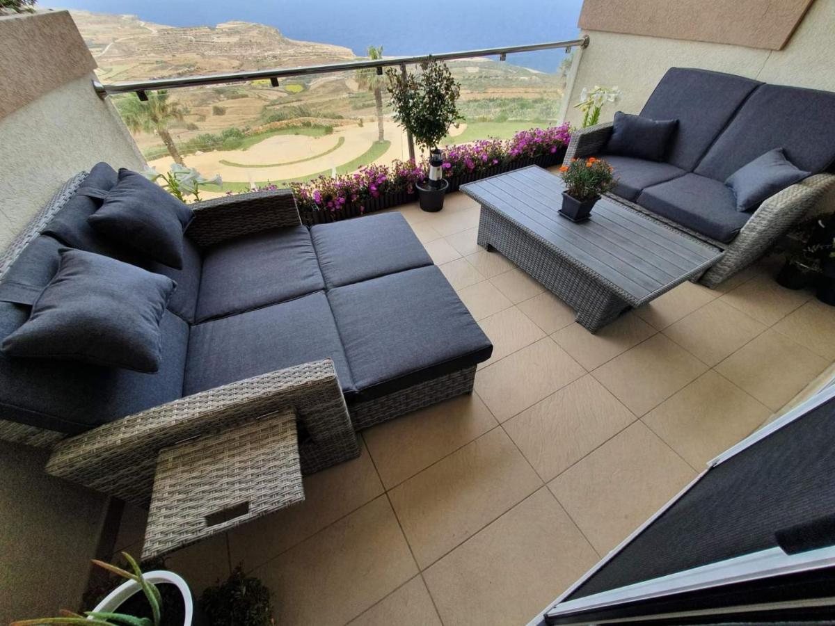 Sunset Holiday Apartment With Communal Pool + Views Ghajn Melel Exterior foto