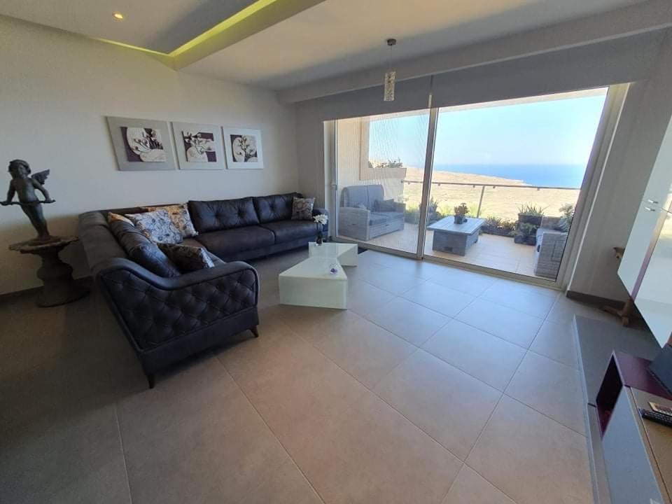 Sunset Holiday Apartment With Communal Pool + Views Ghajn Melel Exterior foto